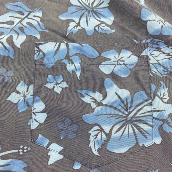 Gotcha Floral Shirt Men Large L Blue Button Down Short Sleeve Hawaiian Beach - Picture 3 of 10